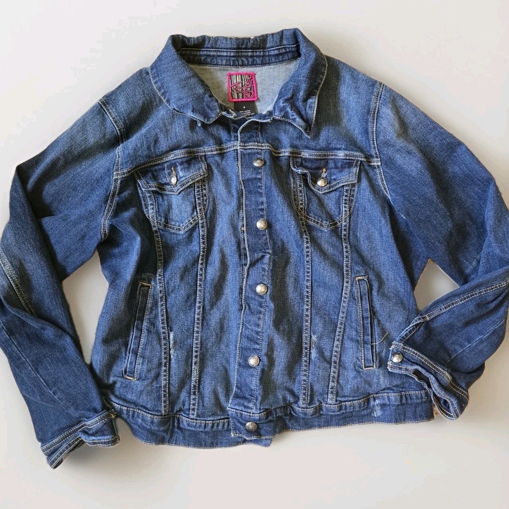 Torrid Denim Jean Jacket Size 3 Plus Womens Trucker